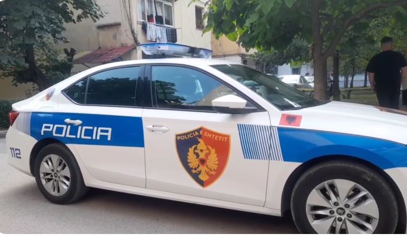 Vritet me armë 20-vjeçari në Korçë, dyshohet se ishte pjesë e Forcave të Armatosura Vritet me armë 20-vjeçari në Korçë, dyshohet se ishte pjesë e Forcave të Armatosura