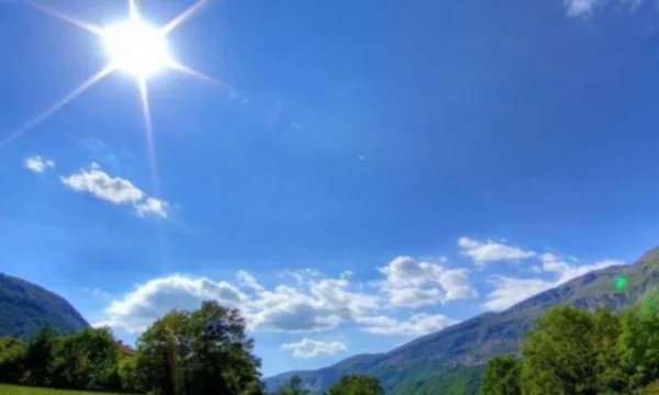 Fundjava kryesisht me diell, IHMK: Temperaturat pritet të arrijnë deri në 33 gradë Fundjava kryesisht me diell, IHMK: Temperaturat pritet të arrijnë deri në 33 gradë