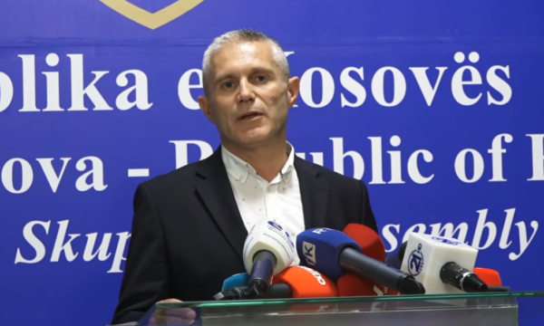 Thirrja e SHBA’së, Ramadani: Do të duhej të ishte vetëdijesuese për VV’në, e ka blloku Kuvendin