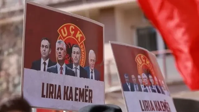 Marshi për Liri: Ftesa u është dërguar të gjithë krerëve institucionalë e partiakë Marshi për Liri: Ftesa u është dërguar të gjithë krerëve institucionalë e partiakë