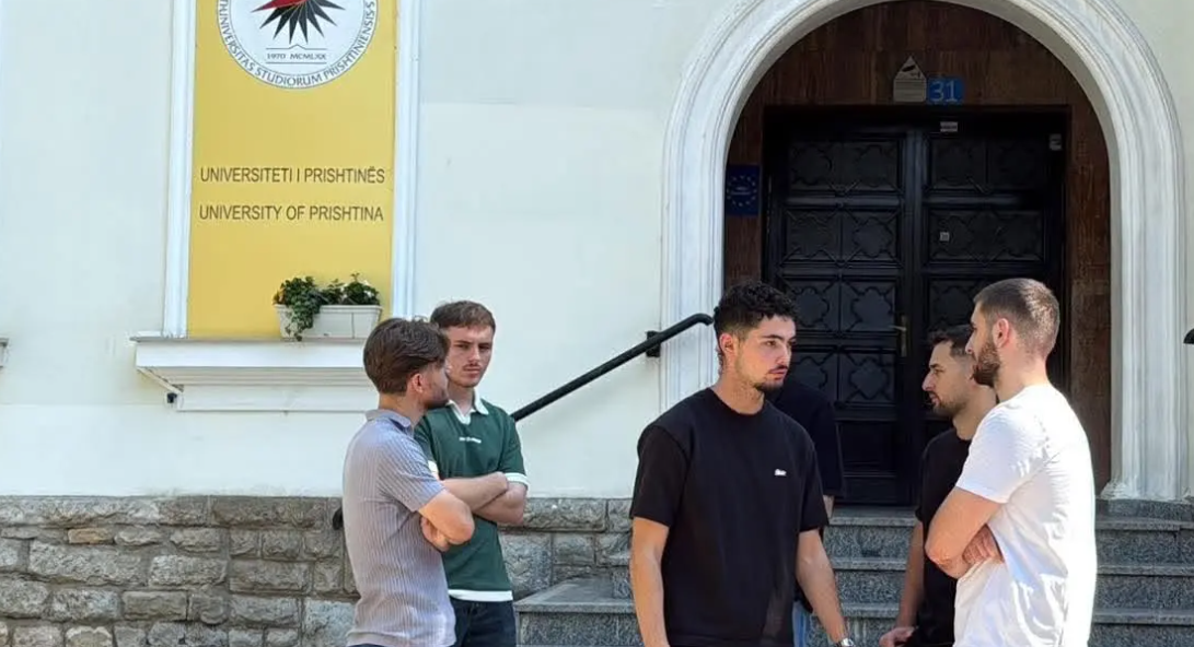 Studentët protestojnë nesër kundër vendimit të Hagës Studentët protestojnë nesër kundër vendimit të Hagës