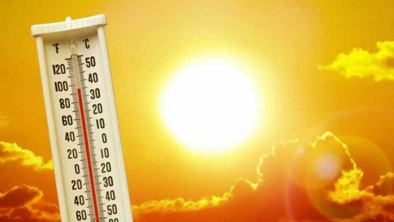 Moti sot kryesisht me diell dhe temperatura deri në 34°C Moti sot kryesisht me diell dhe temperatura deri në 34°C