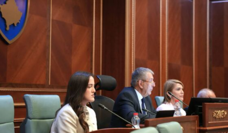 Dehari e cakton seancën më 9 shtator, thirret në marrëveshjen VV-LDK për kandidaturën e Bekim Sejdiut