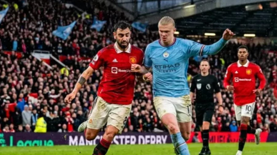Inteligjenca artificiale parashikon derbin e Manchesterit: City favorit për fitore të ngushtë