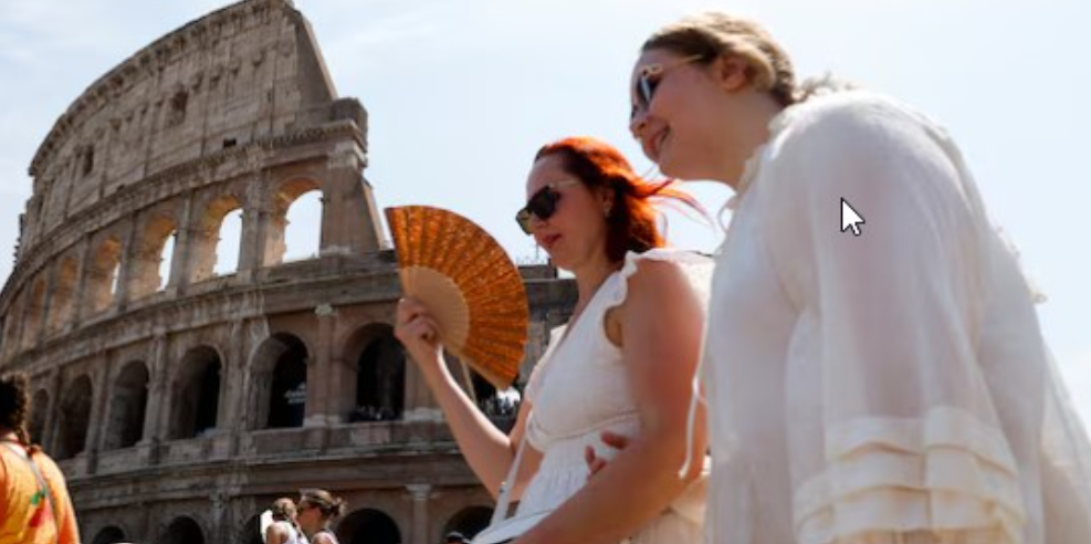 Italia regjistroi verën më të nxehtë në më shumë se 75 vite Italia regjistroi verën më të nxehtë në më shumë se 75 vite