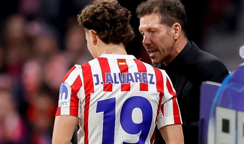 Julian Alvarez i bashkohet skuadrës, trajneri Simeone: Jeta është e mbushur me mundësi! Julian Alvarez i bashkohet skuadrës, trajneri Simeone: Jeta është e mbushur me mundësi!