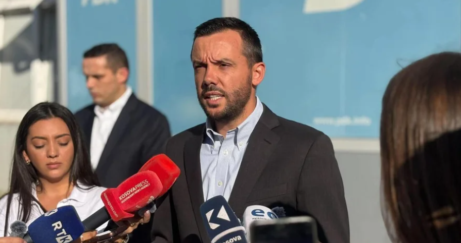 PDK e konsideron Kuvendin të pakonstituuar dhe Qeverinë jokushtetuese: Do t’i drejtohemi Gjykatës Kushtetuese PDK e konsideron Kuvendin të pakonstituuar dhe Qeverinë jokushtetuese: Do t’i drejtohemi Gjykatës Kushtetuese