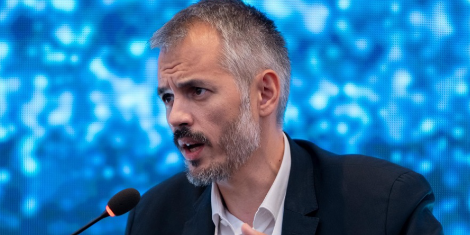 Maliqi i drejtohet Kurtit: “Babë, ti je material për Oscar” Maliqi i drejtohet Kurtit: “Babë, ti je material për Oscar”