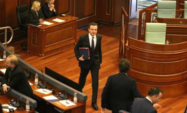 Kurti thotë se zgjedhjet e reja do të prodhonin rezultat të njejtë: Ky Kuvend mund t’i japë vendit president apo presidente Kurti thotë se zgjedhjet e reja do të prodhonin rezultat të njejtë: Ky Kuvend mund t’i japë vendit president apo presidente
