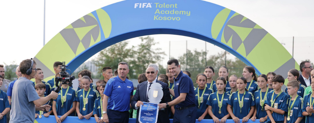 Inaugurohet zyrtarisht ‘FIFA Talent Academy Kosova’, Ademi: Dëshmi e besimit të FIFA-s në Kosovë (VIDEO) Inaugurohet zyrtarisht ‘FIFA Talent Academy Kosova’, Ademi: Dëshmi e besimit të FIFA-s në Kosovë (VIDEO)