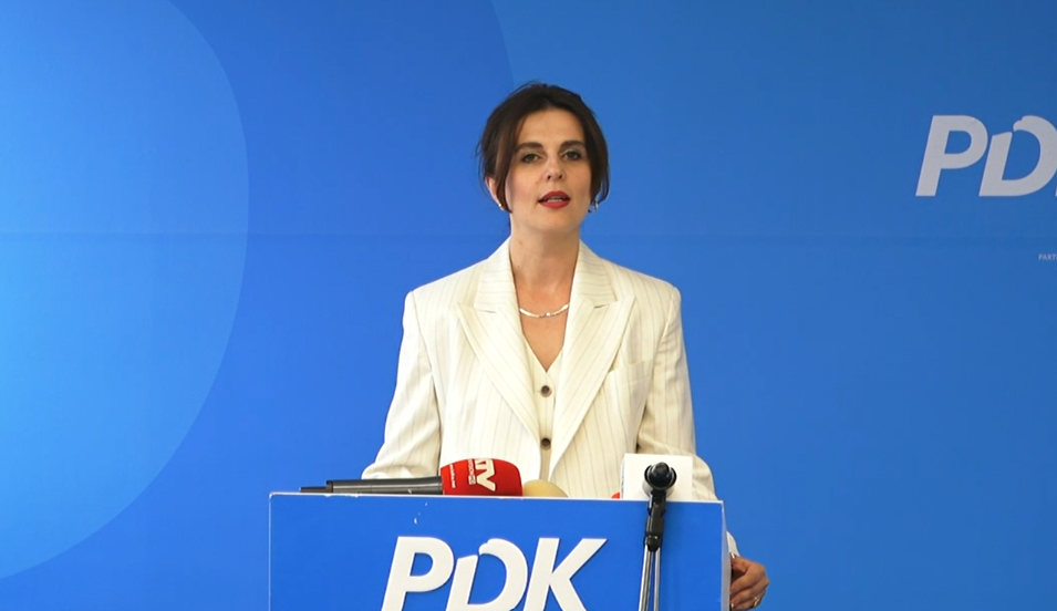 Çitaku: PDK nuk është e interesuar për pazare me Kurtin, por për institucione Çitaku: PDK nuk është e interesuar për pazare me Kurtin, por për institucione