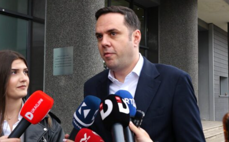 Abdixhiku i jep “kredit” vetës dhe Osmanit: Unë dhe Vjosa bëmë atë që s’e ka bërë askush në politikën kosovare me vite
