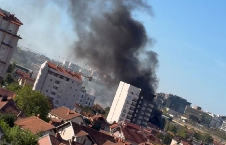 Zjarr në një zonë në Prishtinë, evakuohen banorët Zjarr në një zonë në Prishtinë, evakuohen banorët