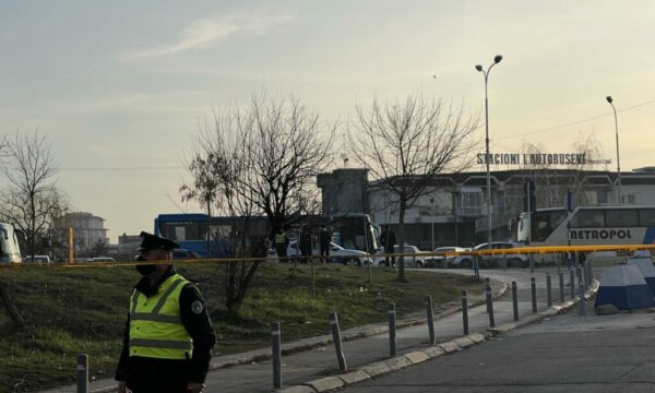 Gjendet një person i vdekur në stacionin e autobusëve në Prishtinë
