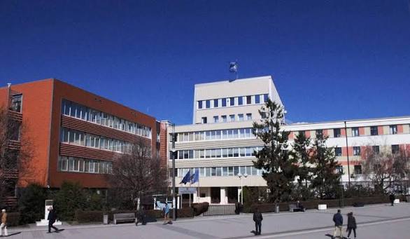 Kriza politike drejt zgjedhjeve