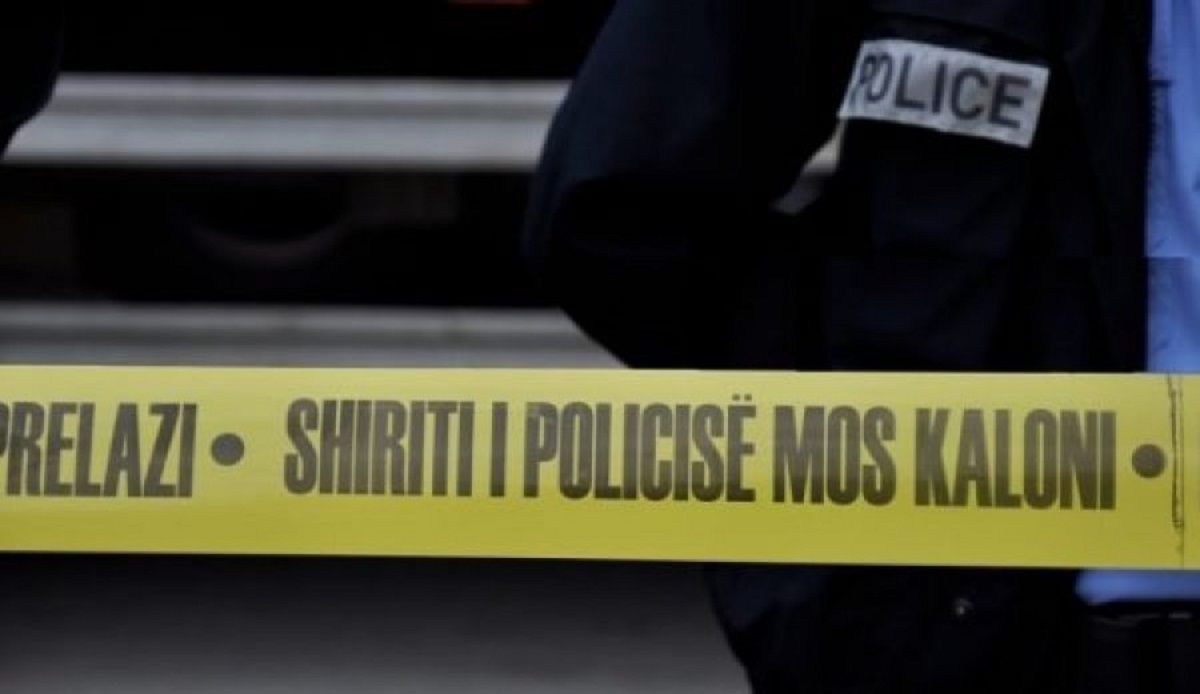 Gjendet i vdekur një person në Ferizaj, dyshohet se kishte shenja dhune Gjendet i vdekur një person në Ferizaj, dyshohet se kishte shenja dhune