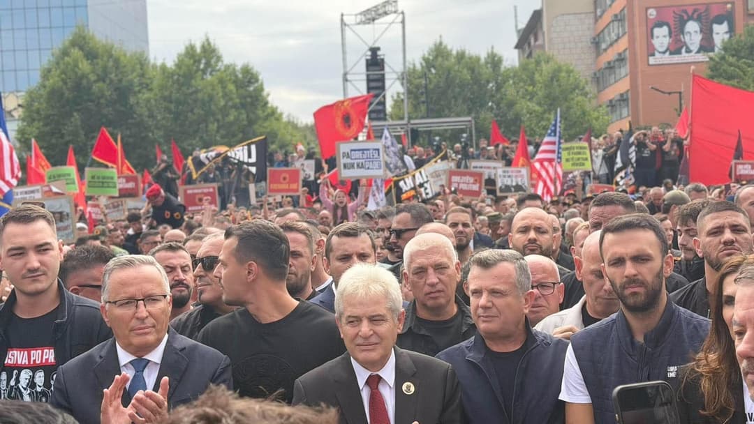 Nga Shqipëria në Prishtinë, Taulant Balla në Marshin për Liri Nga Shqipëria në Prishtinë, Taulant Balla në Marshin për Liri