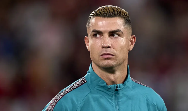 CR7 dënohet me 255 euro, i duhen vetëm 36 sekonda për ta paguar gjobën CR7 dënohet me 255 euro, i duhen vetëm 36 sekonda për ta paguar gjobën