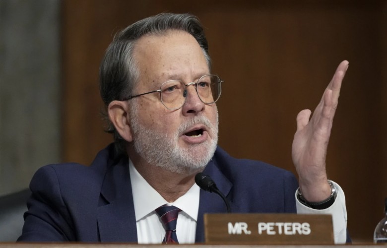 Peters: Autoritetet në Shqipëri të mos përdorin dhunë ndaj protestuesve Peters: Autoritetet në Shqipëri të mos përdorin dhunë ndaj protestuesve
