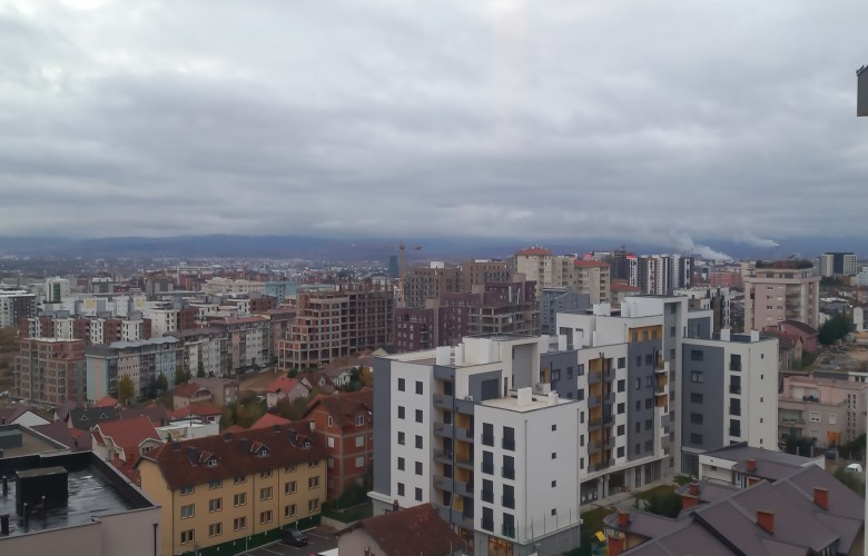 Mot me diell dhe vranësira të ndryshueshme, mundësi për reshje shiu Mot me diell dhe vranësira të ndryshueshme, mundësi për reshje shiu