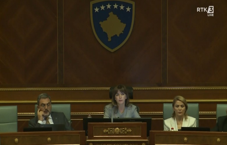 Kuvendi miraton me 67 vota rezolutën për mbrojtjen e grave Kuvendi miraton me 67 vota rezolutën për mbrojtjen e grave