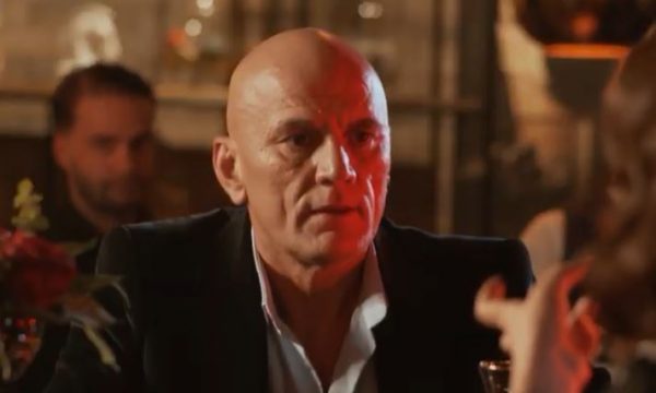 Raporti i Policisë për Gani Gecin: U arrestua për kanosje, me vendim të prokurorit është ndaluar për 48 orë Raporti i Policisë për Gani Gecin: U arrestua për kanosje, me vendim të prokurorit është ndaluar për 48 orë