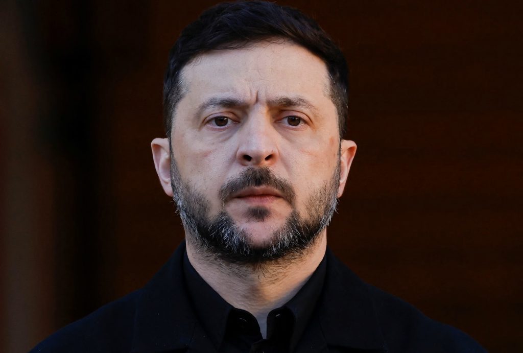 Zelensky akuzon autoritetet e Kievit për përgatitje të pamjaftueshme përpara dimrit Zelensky akuzon autoritetet e Kievit për përgatitje të pamjaftueshme përpara dimrit